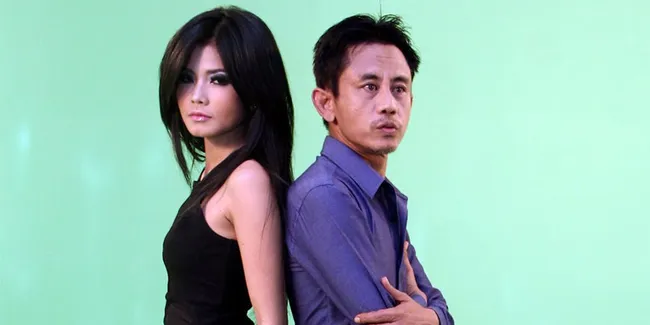 Terjun ke Dunia Tarik Suara, Epy Kusnandar Gandeng Istri Tercinta