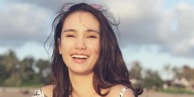 Terkait Tayangan Alay, Feby Febiola Himbau Agar Tidak Salahkan Artis