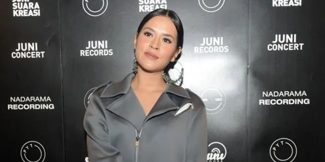Terlalu Pribadi, Alasan Raisa Tak Mau Banyak Bicara Soal Kehamilan