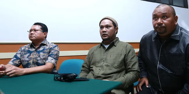 Ternyata Ini Alasan Virgoun Inginkan Hak Asuh Ketiga Anaknya