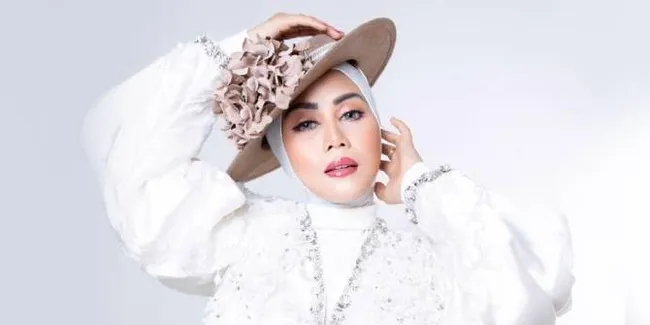 Tetap #DiRumahAja, Ratu Bidadari Tetap Produktif Rilis Lagu Religi &#38; Tentang Corona