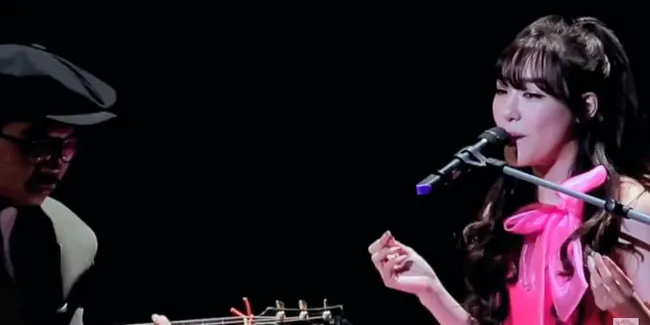 Tiffany SNSD Menjelma Jadi Sosok Ariana Grande