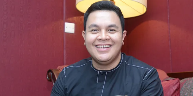 Tinggi Besar, Saat Kecil Tulus Jagonya Lomba Makan Kerupuk