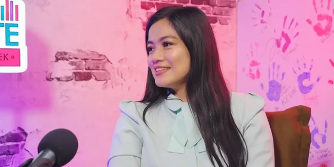 Titi Kamal dan Christian Sugiono Punya Hari Cuek Nasional, Dilarang Dandan