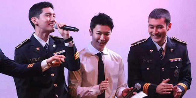 Trio Polisi Siwon Donghae Changmin Foto Bareng, Ramai Dihujat