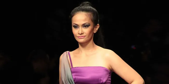 Ultah Ke-35, Ersa Mayori Dapat Kejutan Sekolah Anaknya