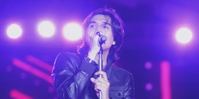 Ungkapan Kecewa Sheila On 7 Dihentikan Saat Manggung