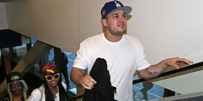 Untuk Kehamilan Blac Chyna, Rob Kardashian Bikin Tato Baru