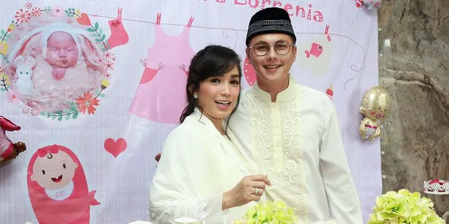 Ups! Ussy dan Andhika Pratama Tak Penasaran Punya Anak Laki-laki?