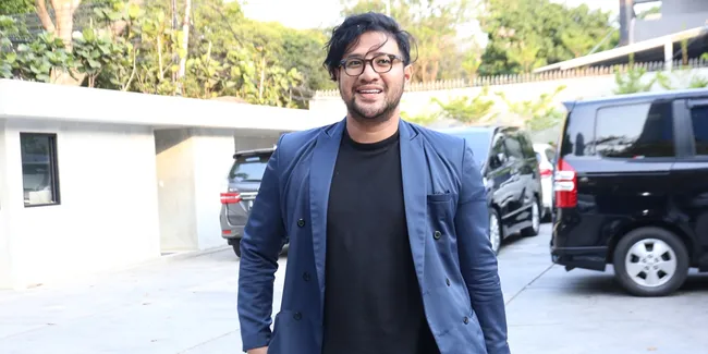 Usai Bebas, Ammar Zoni Pilih Tinggal Bersama Sang Ayah yang Sedang Sakit