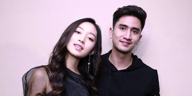 Verrell Bramasta dan Natasha Wilona Bicara tentang Budget Liburan