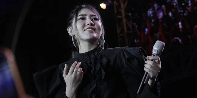 Via Vallen Dibuat Terenyuh Oleh Anak Palestina, Hingga Teringat Masa Kecil