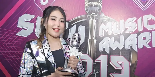 Via Vallen Sempat Takut Setelah Dapat Ancaman Mati Dari Pelaku Pembakar Mobil, Kini Lebih Ikhlas