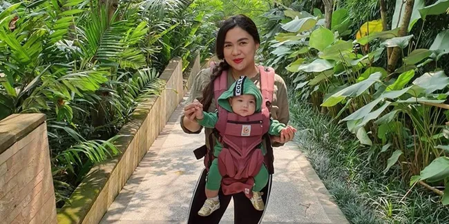 Vicky Shu Belum Berani Jalani Pemotretan di Studio Selama Pandemi
