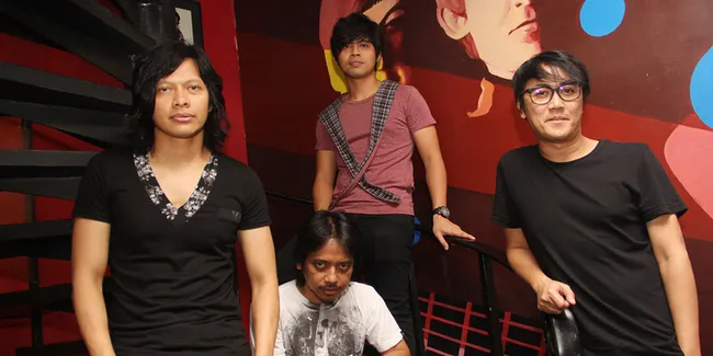 [Video] Ini Single Kedua Gigi Live dari Abbey Road