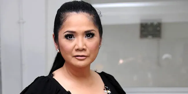 Vina Panduwinata Hampir Ikut Terjebak Banjir di UOB