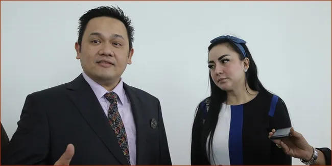 [Weekly Hot] Ramadan Dibanjiri 'Nyinyiran' Farhat Abbas