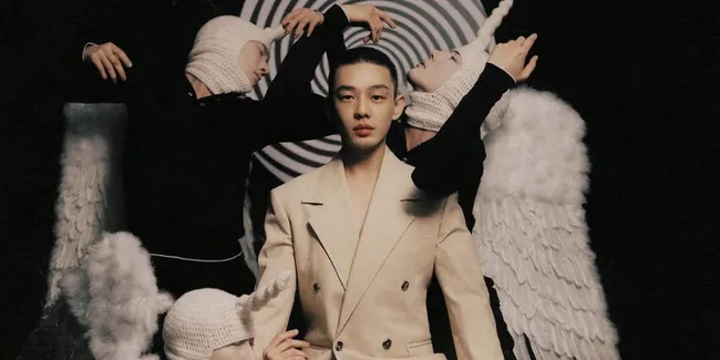 Yoo Ah In Teken Kontrak dengan BILLIONS, Awali Comeback Akting