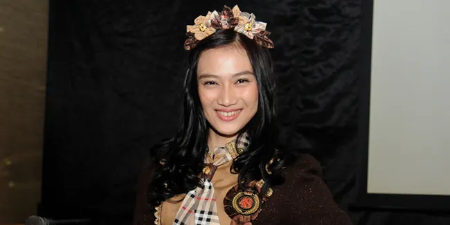 Zara JKT48 Ikut Terlibat Dalam Film 'DILAN', Ini Komentar Melody