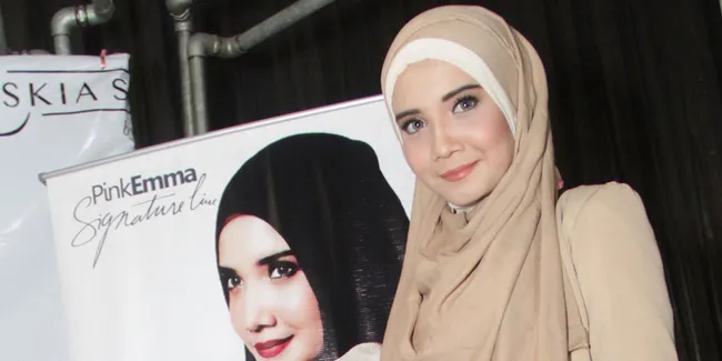 Zaskia Sungkar Didukung Penuh Untuk Jadi Desainer