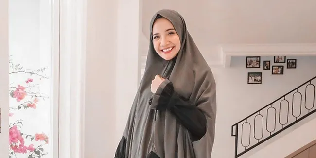 Zaskia Sungkar Foto Tak Pakai Masker Ketika Sedang Hamil, Netizen Khawatir