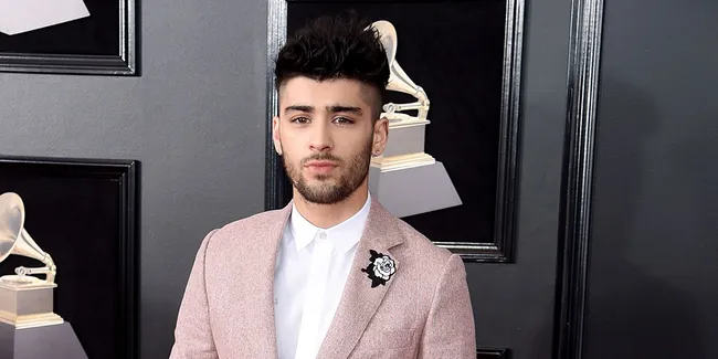 Zayn Malik Hapus Seluruh Foto di Instagram, Tiru Taylor Swift?