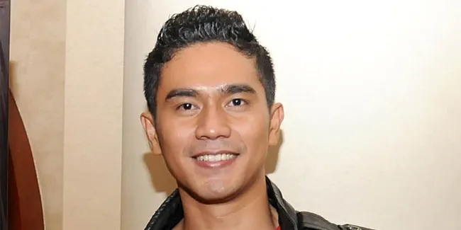 Zhandhy Zain Lakoni Debut di 'HARI INI PASTI MENANG'