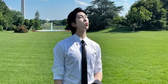 [Featured Content] 10 Quotes RM BTS Tentang Cinta, Kebahagiaan dan Mimpi, Leader Cerdas yang Bijaksana Soal Hidup