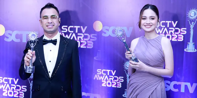 11 Potret Artis di Blue Carpet SCTV Awards 2023, Raffi Ahmad & Syifa Hadju Tampil Glamor