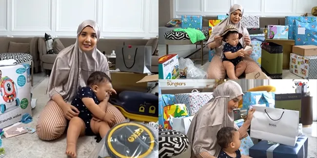13 Potret Zaskia Sungkar Unboxing Kado Aqiqah Baby Ukkasya, Semua Hadiah Barang Branded dan Mahal