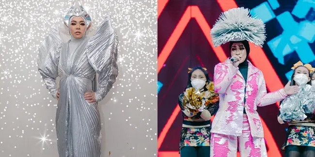 14 Foto Melly Goeslaw yang Makin Kurus dan Cantik, Percaya Diri dalam Balutan Kostum Megah Meriah - Pipinya yang Tirus Jadi Sorotan