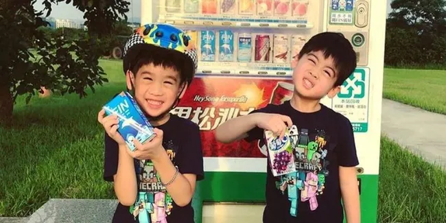 6 Foto Menggemaskan Anak Jimmy Lin, Seganteng Bapaknya
