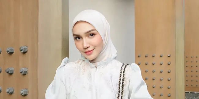 7 Potret Dapur Melody Prima yang Estetik, Perabotannya Serba Putih