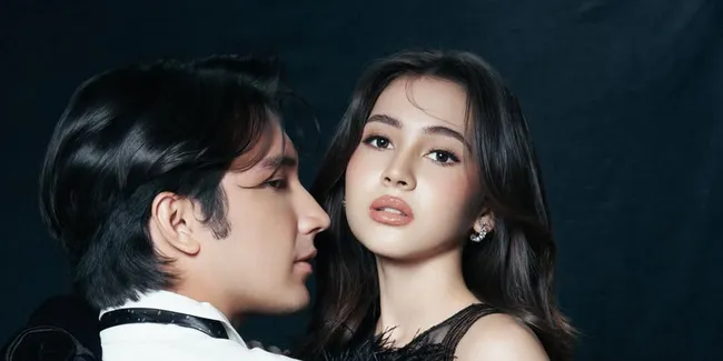 7 Potret Sandrinna Michelle Photoshoot Bareng Junior Roberts, Tampil Glamor dan Elegan