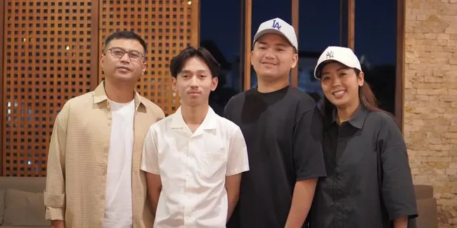 7 Potret Soimah Beri Suprise Ultah Suami yang ke-45, Sederhana Tapi Tetap Meriah