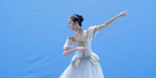 7 Potret Thalia Putri Onsu Menang di Kompetisi Balet, Dapat Medali Perak