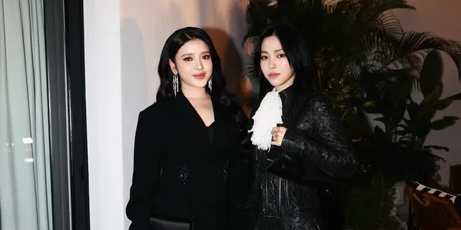 7 Potret Tiara Andini Ketemu Ryujin ITZY di Acara Ralph Lauren, Tak Bisa Sembunyikan Kebahagiaan
