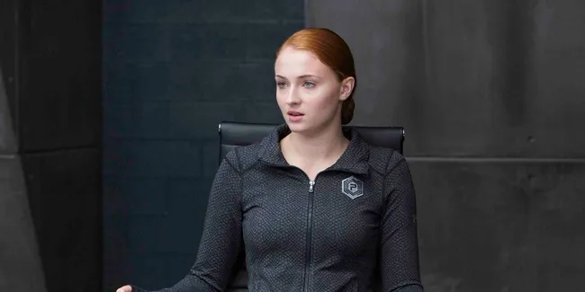 8 Film Sophie Turner yang Membuka Jalan ke Peran Lara Croft di Serial 'TOMB RAIDER'