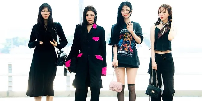 8 Foto aespa di Bandara Incheon Sebelum Terbang ke Indonesia, Kaget Rambut Tertiup Angin Tapi Bagai Adegan Drama