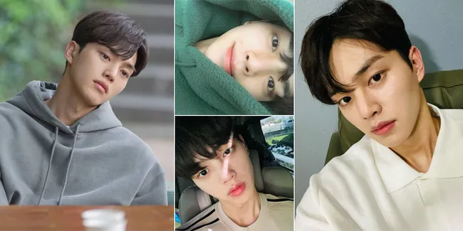 8 Foto Selfie Song Kang, Mas Kupu-Kupu dengan Wajah Ganteng yang Bikin Hari Cerahmu Jadi Meresahkan