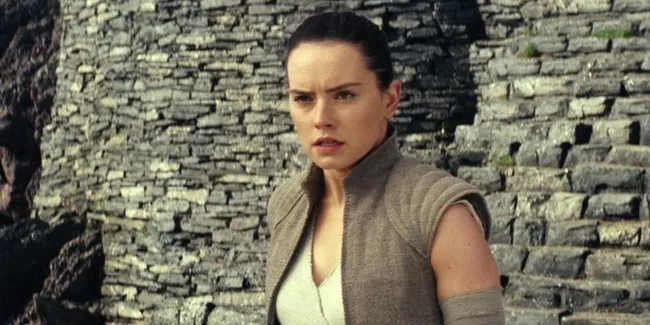 8 Foto 'STAR WARS: THE LAST JEDI' Baru Dirilis, Simak Yuk!