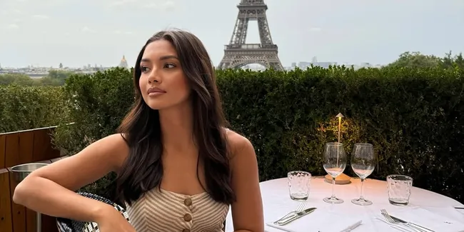 8 Potret Dapur Rumah Angela Gilsha yang Minimalis, Perpaduan Unik Earth Tone dan Pink