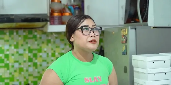 8 Potret Dapur Rumah Boiyen, Pilih Konsep Unik - Dapur Kedua Dibuat di Teras