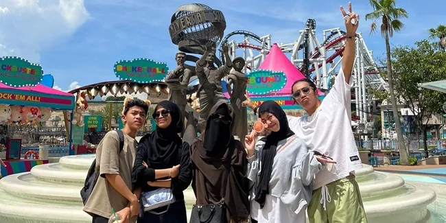 8 Potret Kompak Ummi Pipik Bareng Empat Anaknya, Single Parent Sejak 10 Tahun Lalu