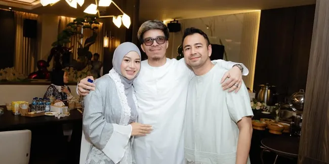 8 Potret Open House di Rumah Raffi Ahmad, Dihadiri Aurel Hermansyah hingga Ariel NOAH