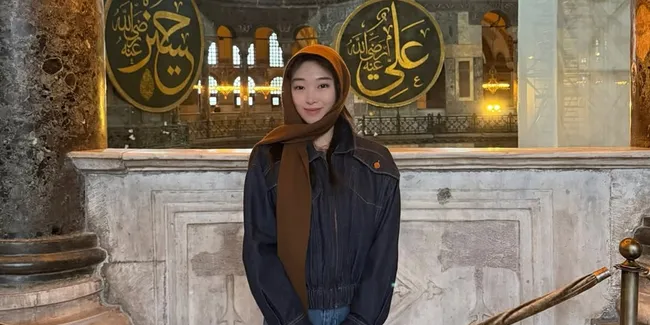 9 Potret Livy Renata Liburan di Turki Kunjungi Hagia Sophia hingga Bermain Salju, Tripnya Disebut 10/10
