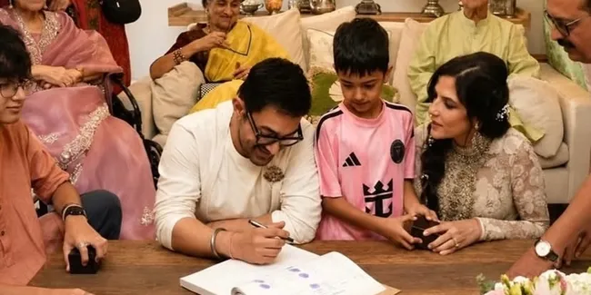 Aamir Khan dan Gauri Spratt Menikah, Gelar Acara Lesehan di Rumah