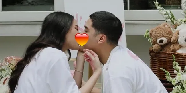 Alyssa Daguise Teriak Saat Gender Reveal, Al Ghazali Bakal Jadi Daddy's Girl