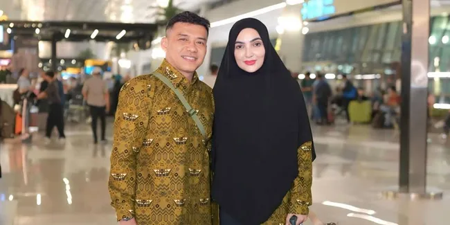Anang Hermansyah dan Ashanty Akhirnya Berangkat Haji, Menanti Selama 8 Tahun