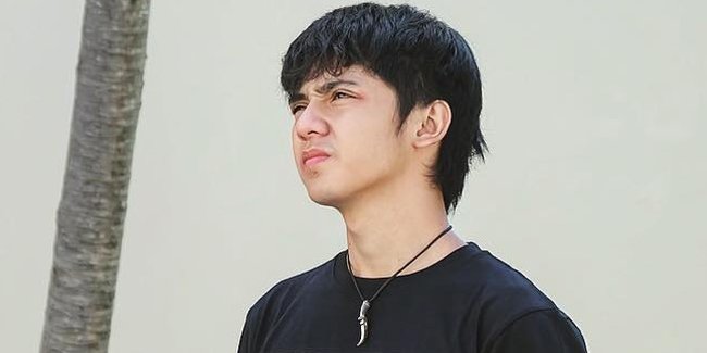  Arbani  Yasiz  Arbani  Yasiz  Aktor Ganteng dan Kece Yang 